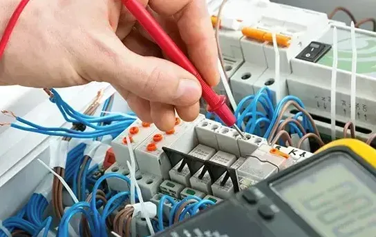 Professional electrician in Merton